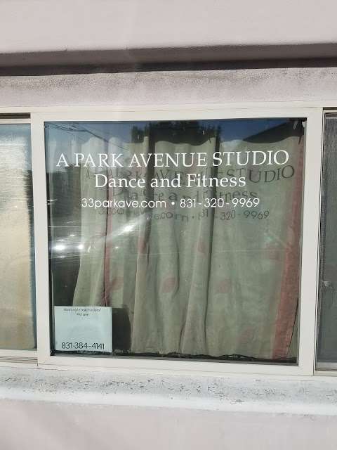 A Park Avenue Studio in Monterey